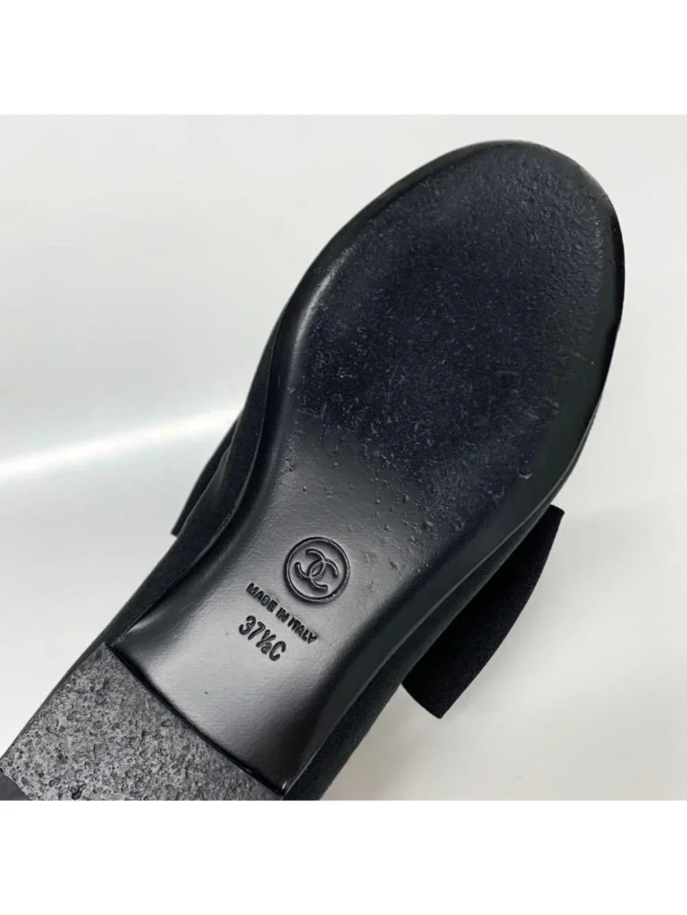 Chanel CC Logo Fabric Leather Flat Shoes Ribbon Chain